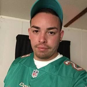 Meet your Posher, Elias